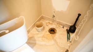 emergency toilet water leak-Glenroy Road, Glenroy
